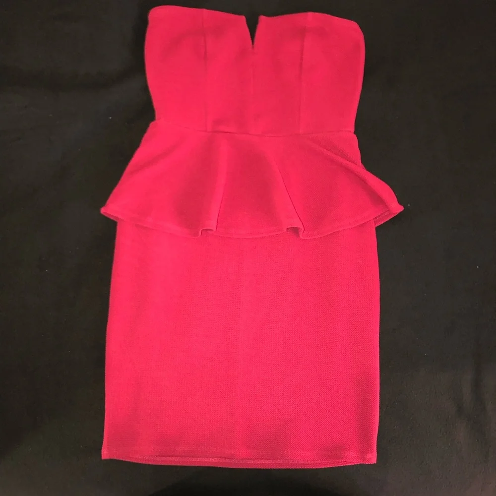 HP ๐ Formal Sleeveless Peplum Dress - Picture 2 of 11